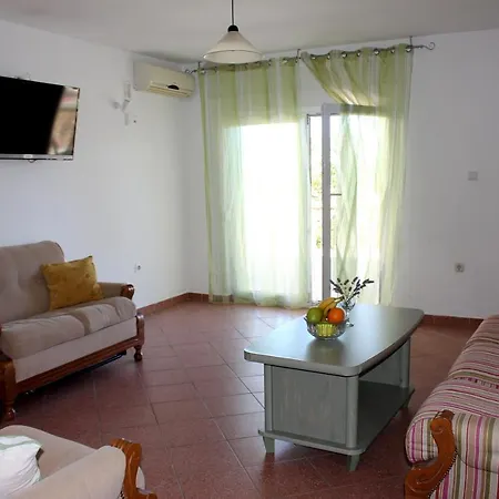 Zorana Apartman