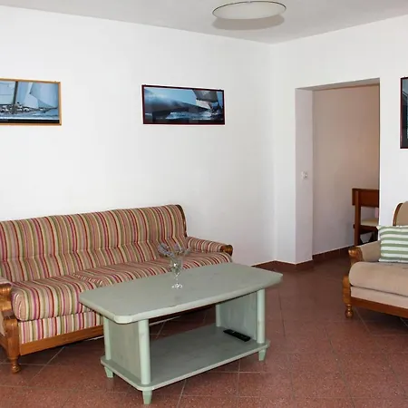 Zorana Apartman Mimice