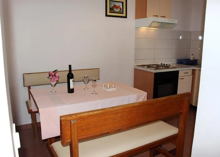 Apartment Zorana Mimice